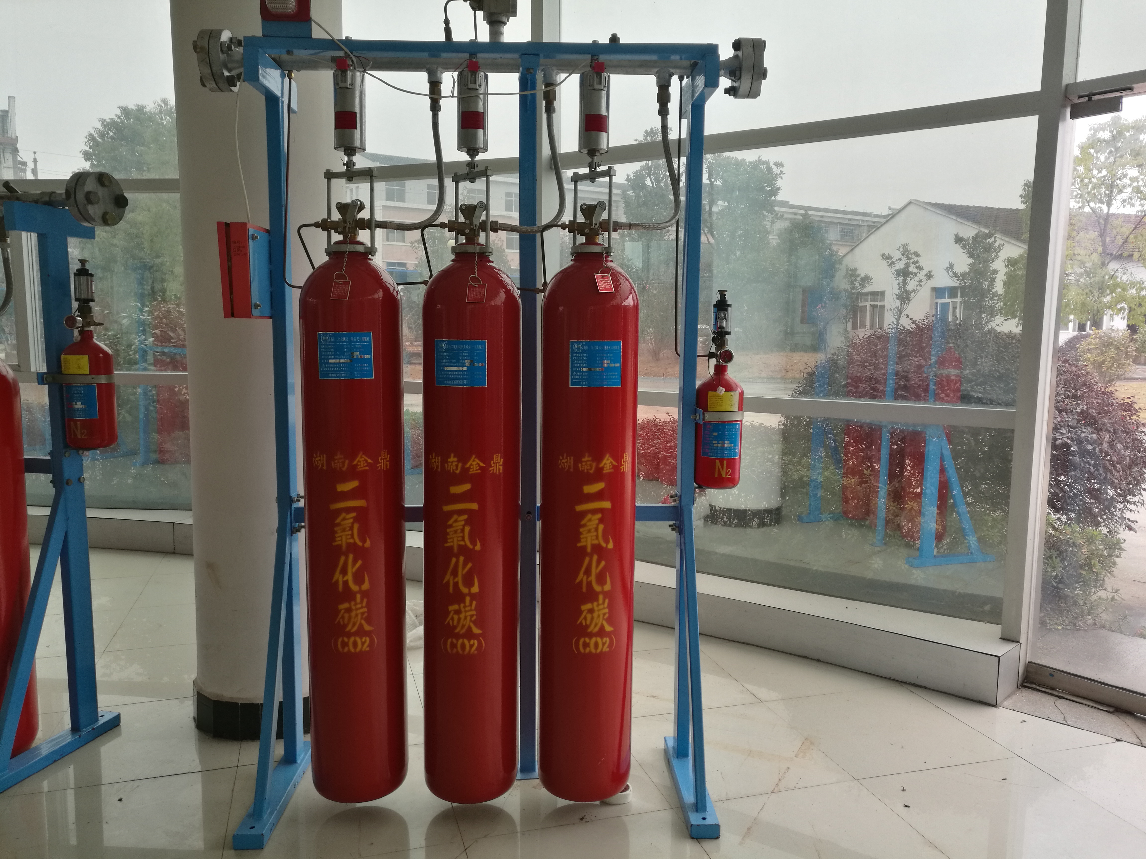 高压二氧化碳灭火系统和低压二氧化碳系统有什么区别